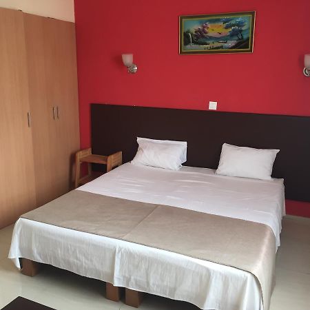 White Palace Hotel Antananarivo Eksteriør bilde